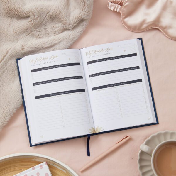 My Bedside Book of Gratitude & Goals muistivihko A5 | The Perfect Planner Company